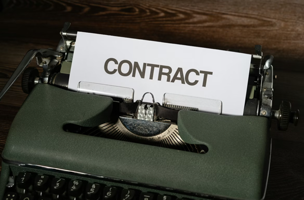 SQL: Stored Procedures - Time for a real contract?